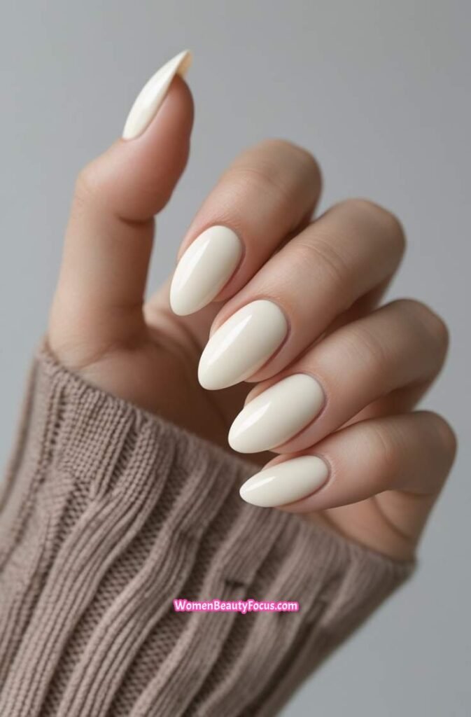 14. Creamy Off White Almond Nails