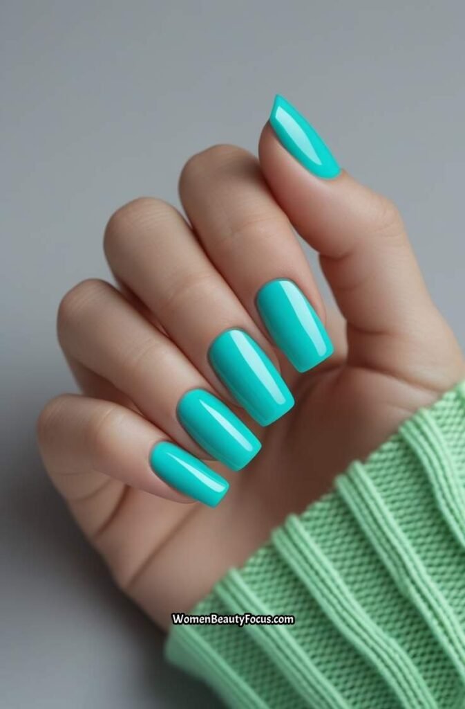 19. Bright Aqua Short Square Nails